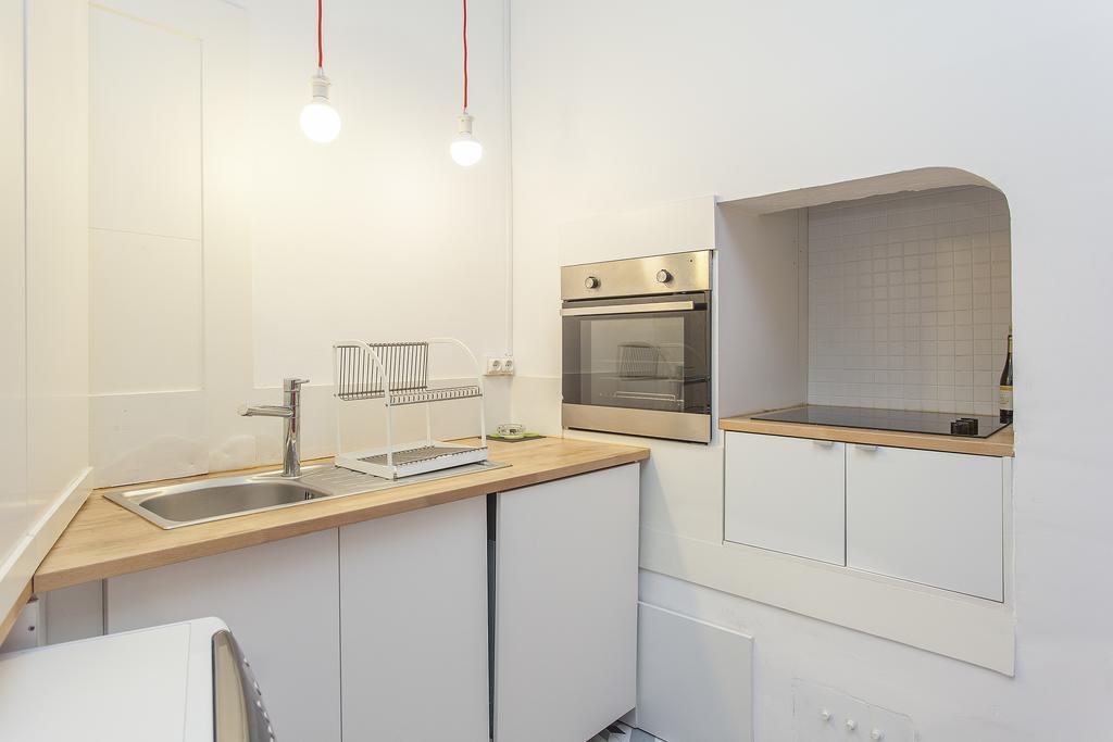 ליסבון 5 Sins Chiado Hostel מראה חיצוני תמונה