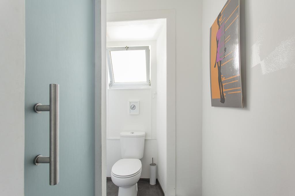 ליסבון 5 Sins Chiado Hostel מראה חיצוני תמונה