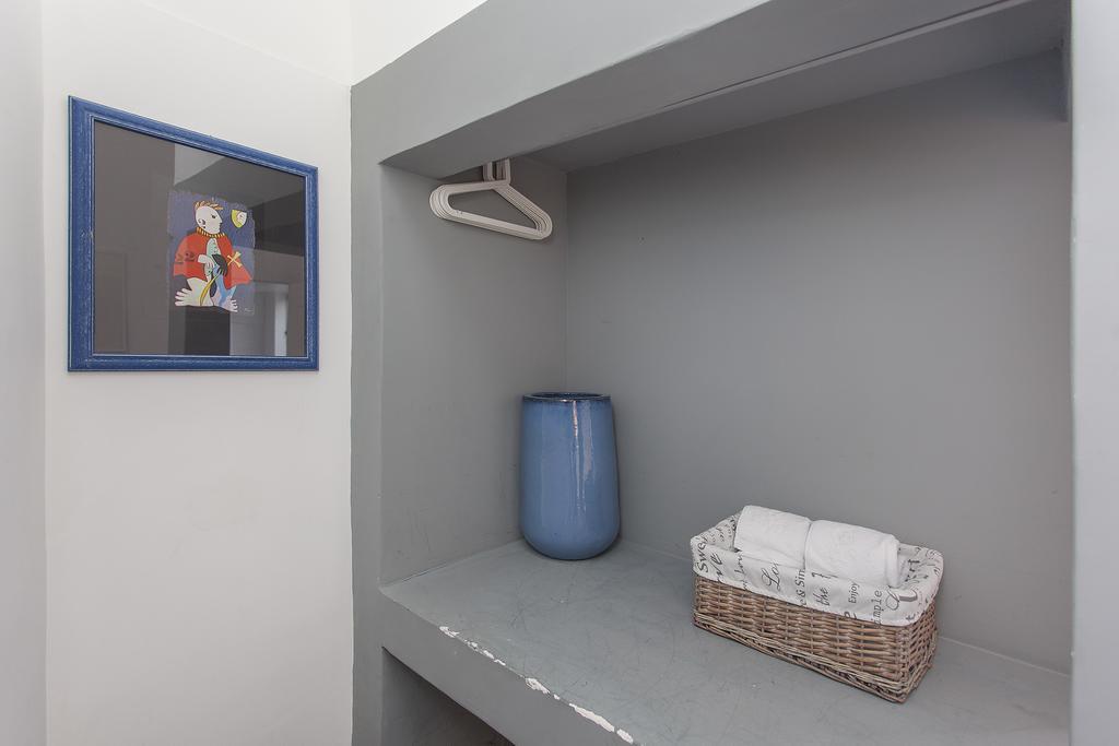 ליסבון 5 Sins Chiado Hostel חדר תמונה