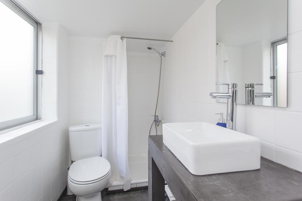 ליסבון 5 Sins Chiado Hostel חדר תמונה