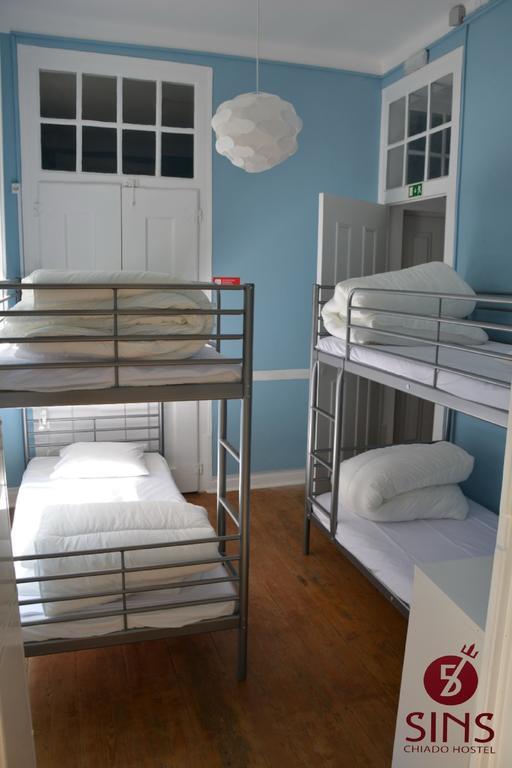 ליסבון 5 Sins Chiado Hostel מראה חיצוני תמונה